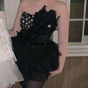 Black swan Halloween costume. Perfect for duos!!